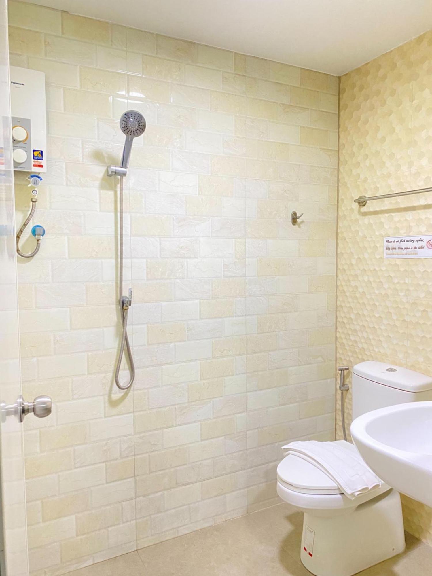 Ck2 Hotel Bangkok Kültér fotó