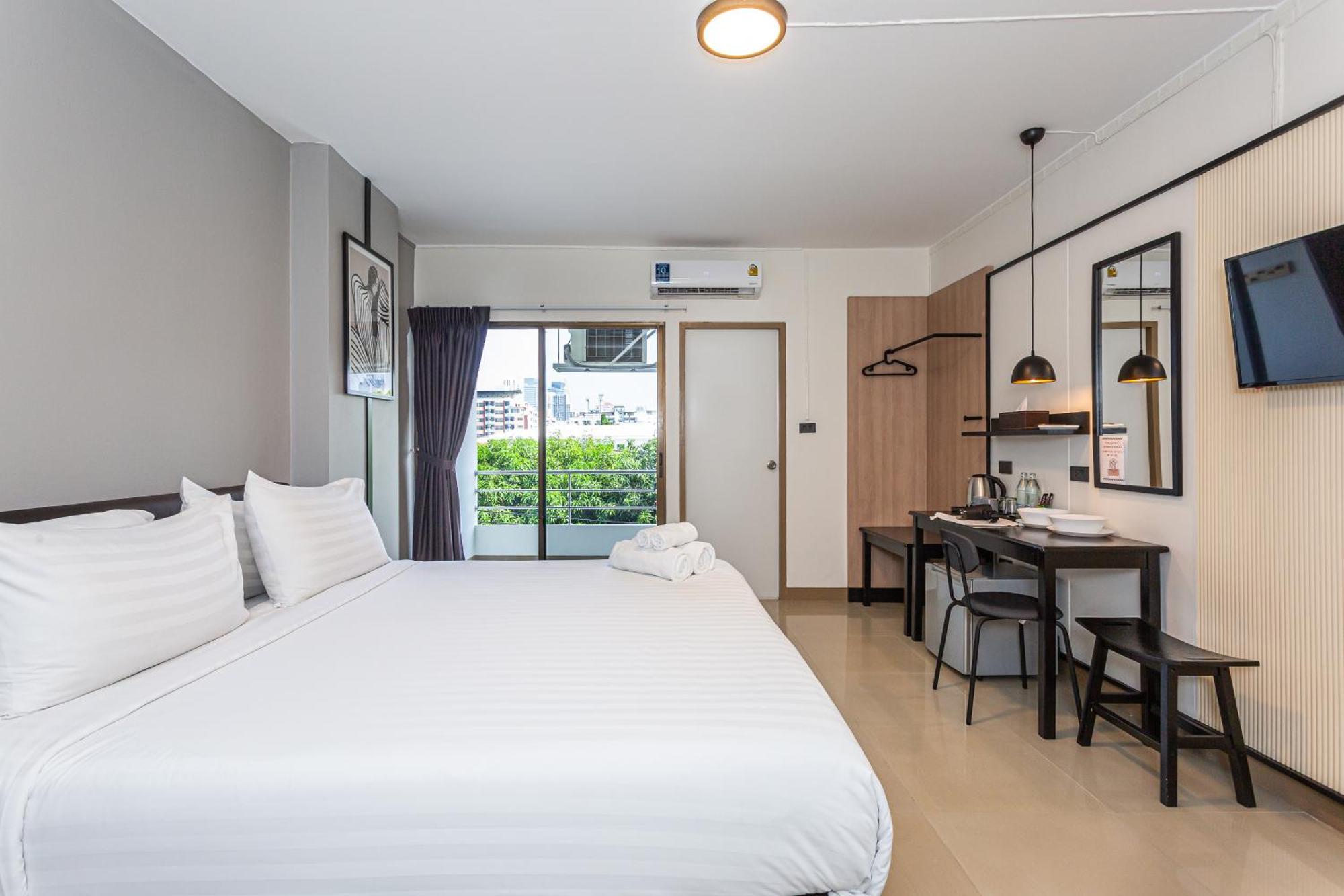 Ck2 Hotel Bangkok Kültér fotó