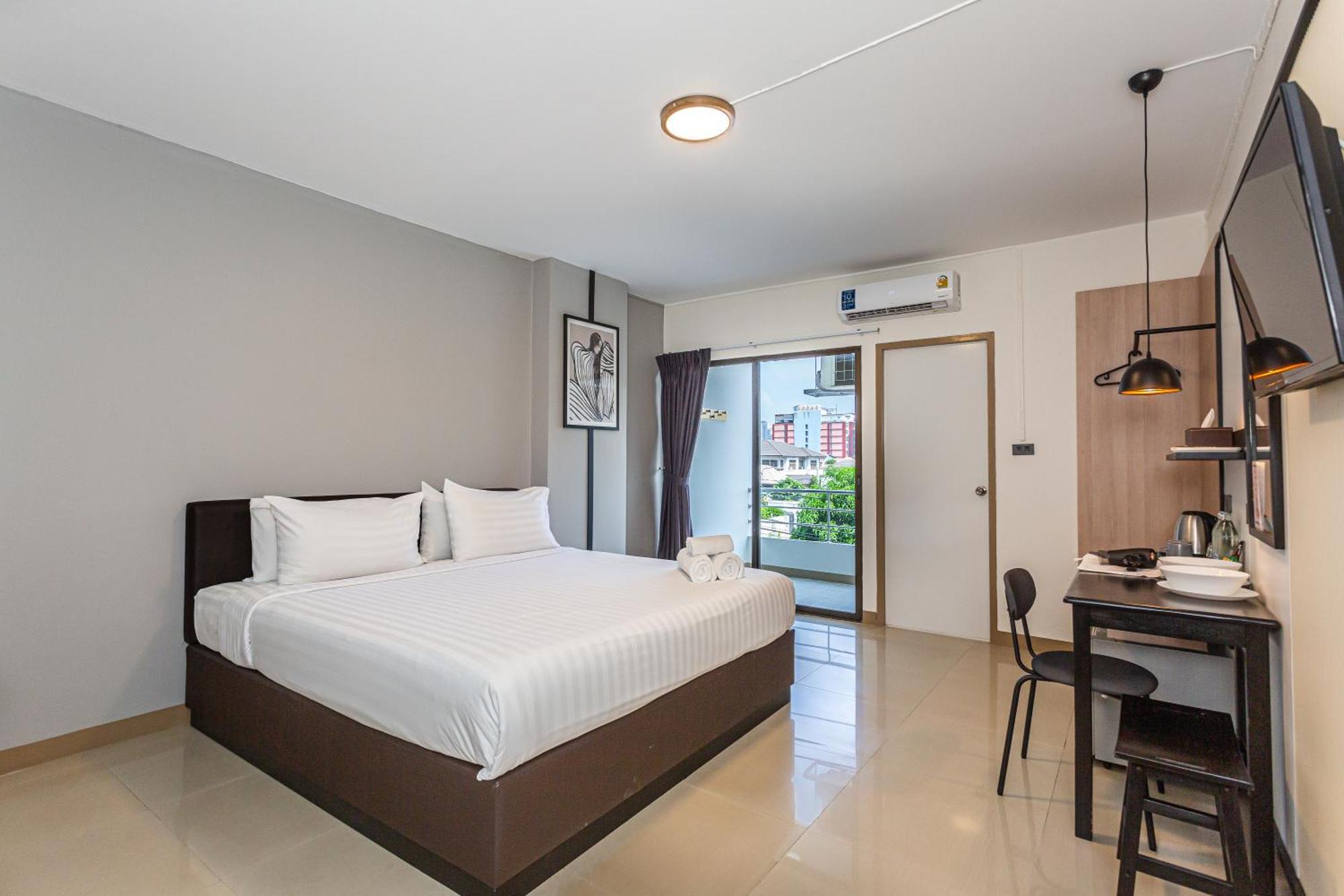 Ck2 Hotel Bangkok Kültér fotó