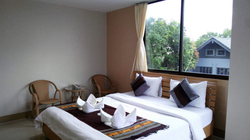Ck2 Hotel Bangkok Kültér fotó