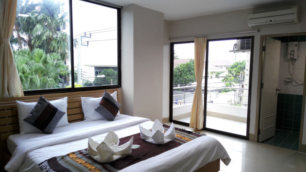 Ck2 Hotel Bangkok Kültér fotó